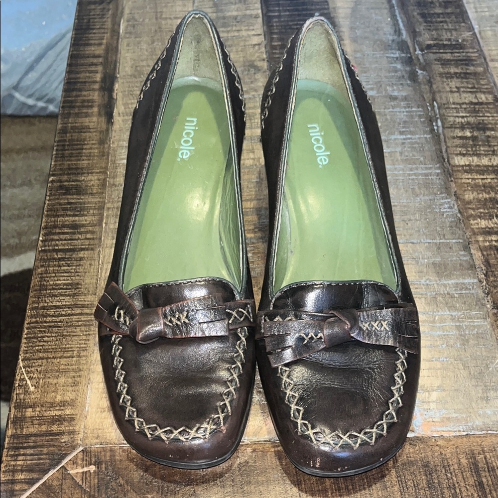 Nicole Brown Leather Bow-Detail Loafers